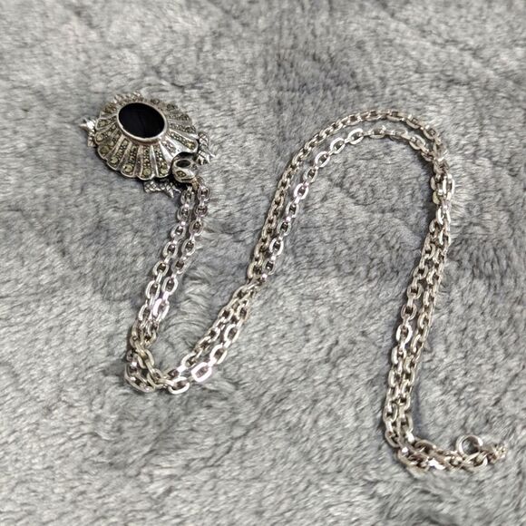 Vintage Sterling Silver, Onyx and Marcasite Turtle Pendant/Necklace - Picture 4 of 16